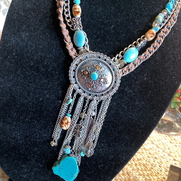 South Western Silver and Turquoise Necklace - Picture 2 of 8
